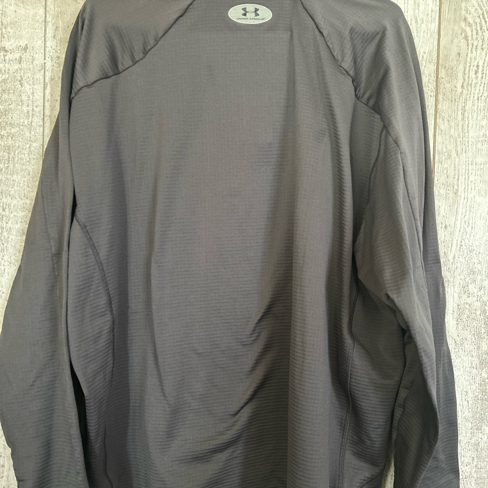 UA pullover jacket. - Picture 2 of 3